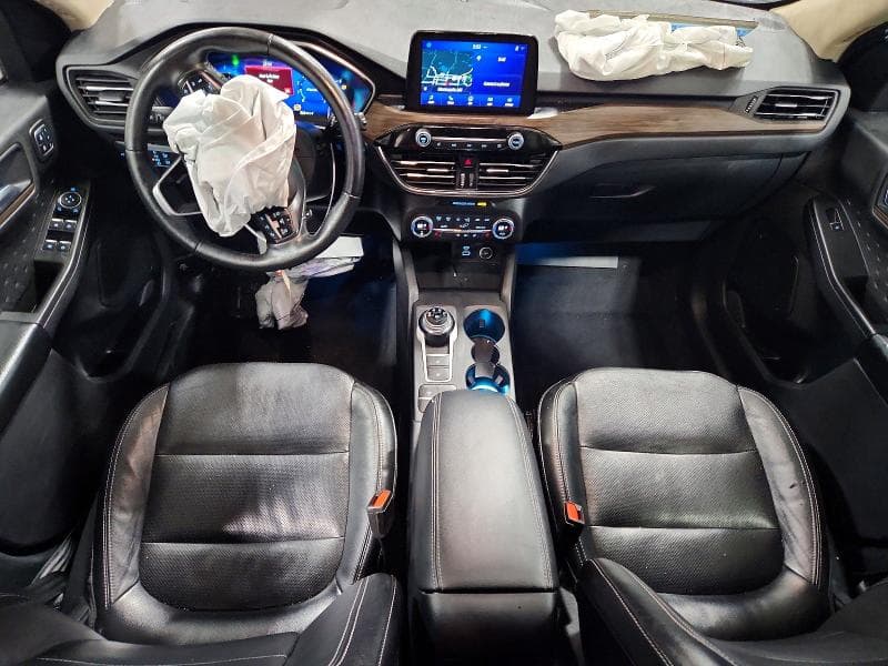 2020 FORD ESCAPE TITANIUM 8