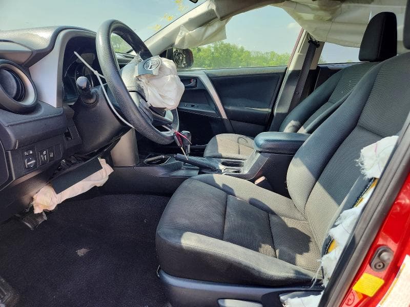 2017 TOYOTA RAV4 LE 7