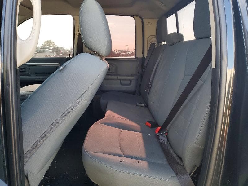 2017 RAM 1500 SLT 10