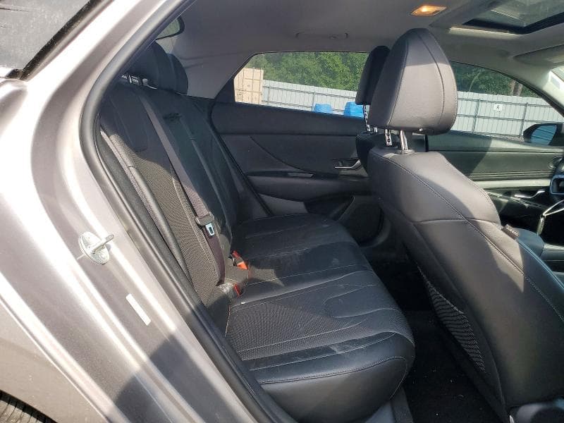 2023 HYUNDAI ELANTRA LIMITED 19