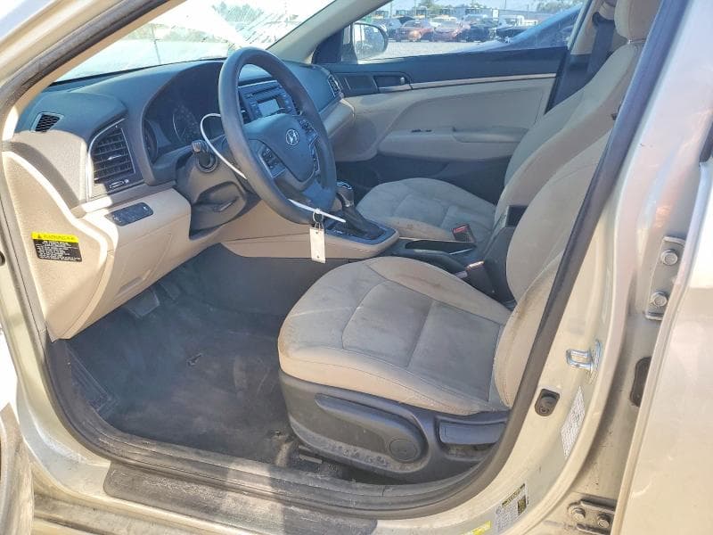 2017 HYUNDAI ELANTRA SE 7