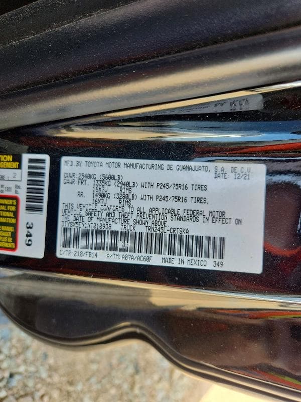 2022 TOYOTA TACOMA SR 12