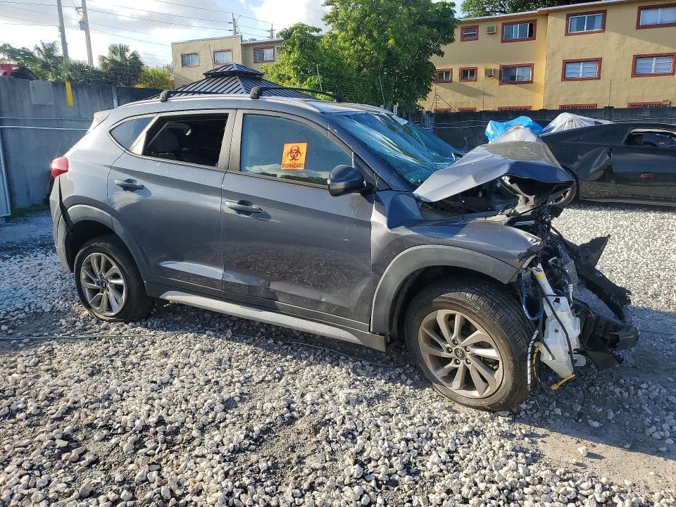 2018 HYUNDAI TUCSON SEL 4