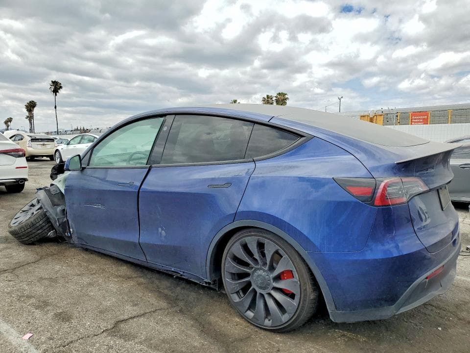 2023 TESLA MODEL Y 2