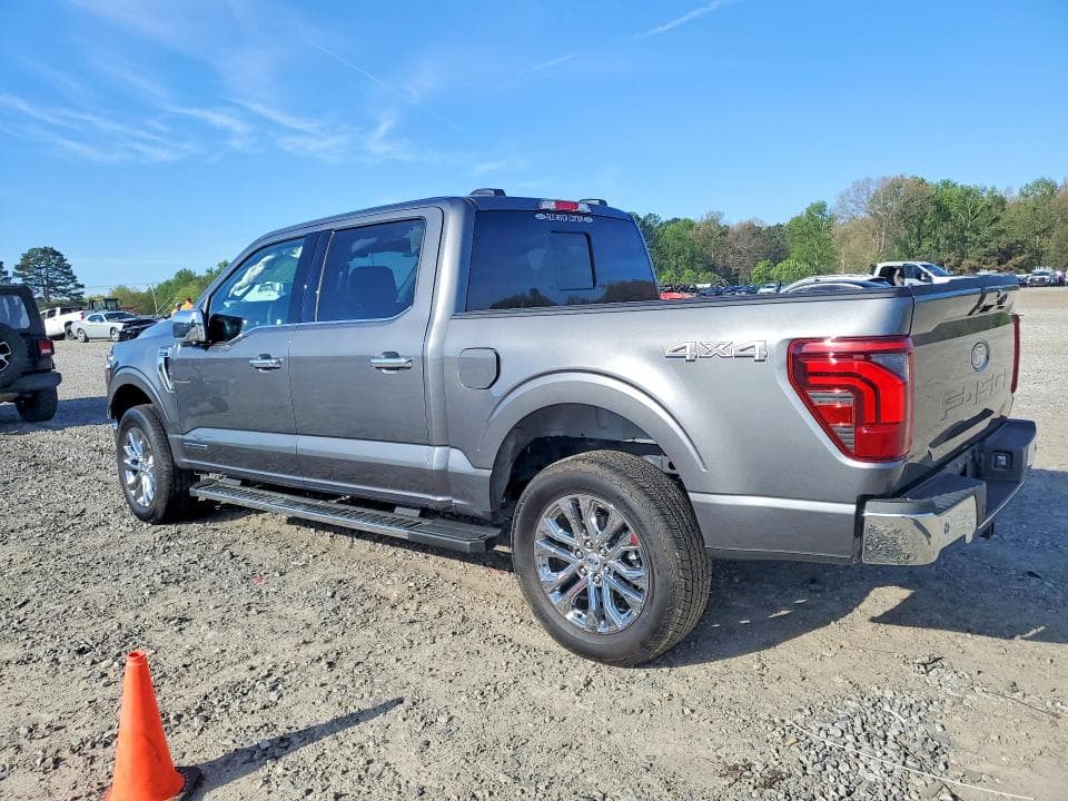 2025 FORD F150 LARIAT 2