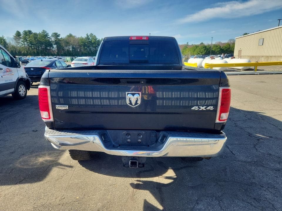 2018 RAM 2500 LARAMIE 6