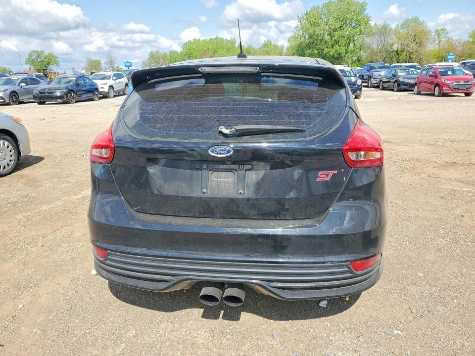 2017 FORD FOCUS ST 6