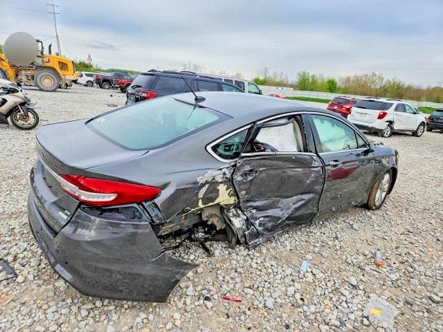 2018 FORD FUSION SE 3