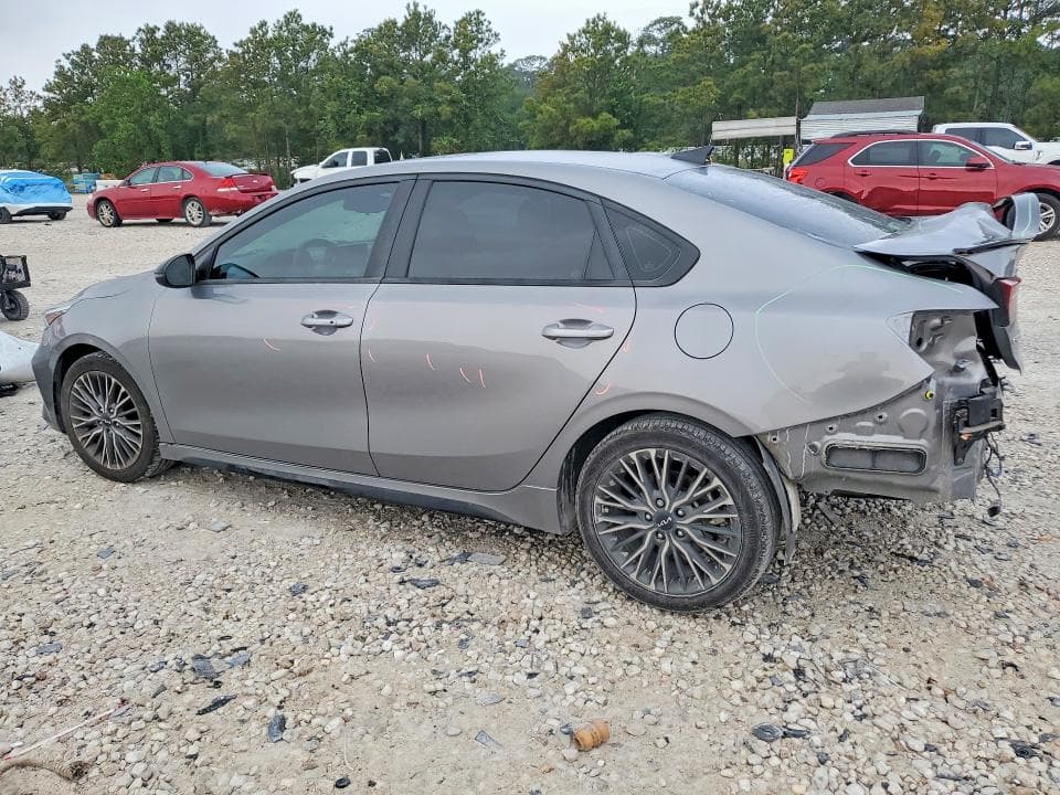 2023 KIA FORTE GT LINE 2