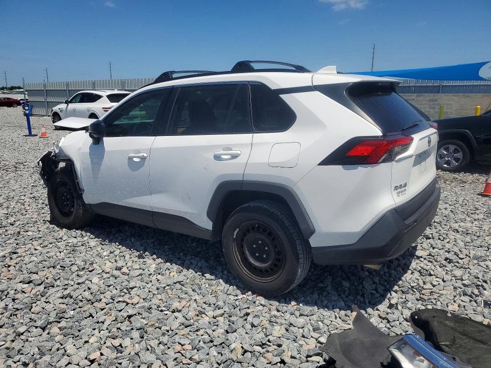 2021 TOYOTA RAV4 LE 2