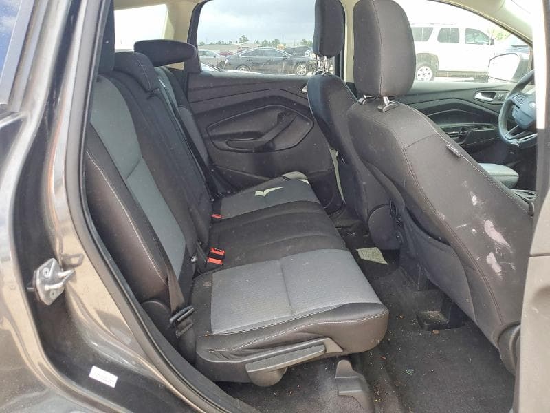 2019 FORD ESCAPE SE 11