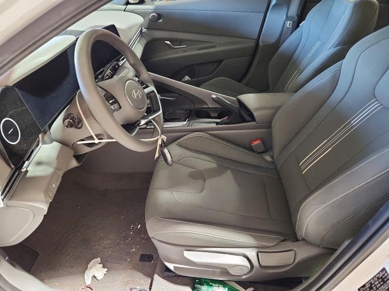 2024 HYUNDAI ELANTRA SEL 7