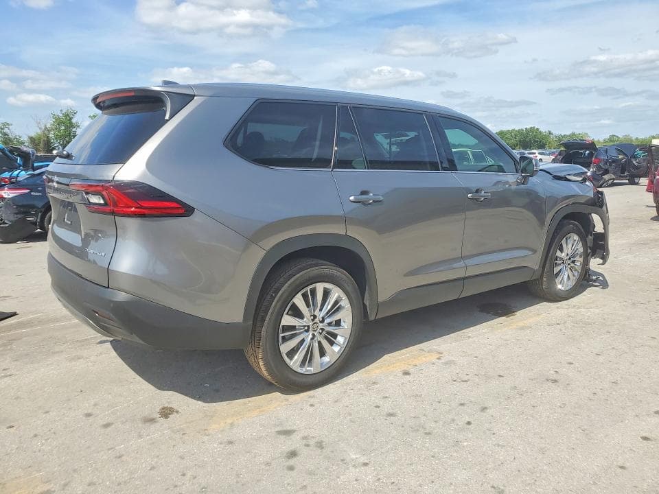 2026 TOYOTA GRAND HIGHLANDER PLATINUM 3
