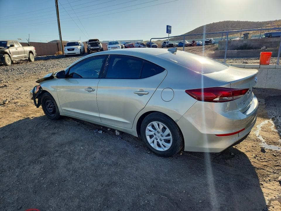 2017 HYUNDAI ELANTRA SE 2
