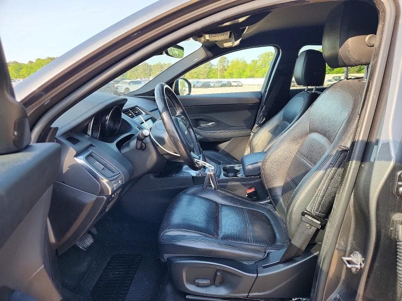 2019 JAGUAR E-PACE S 7