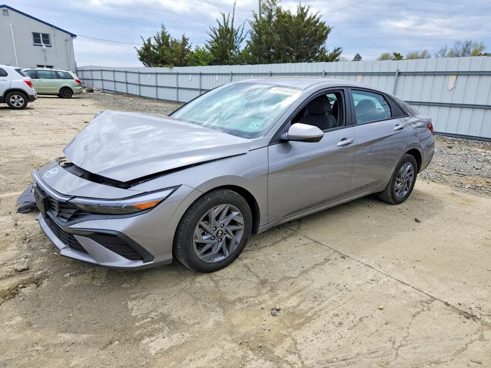 2024 HYUNDAI ELANTRA SEL - 1