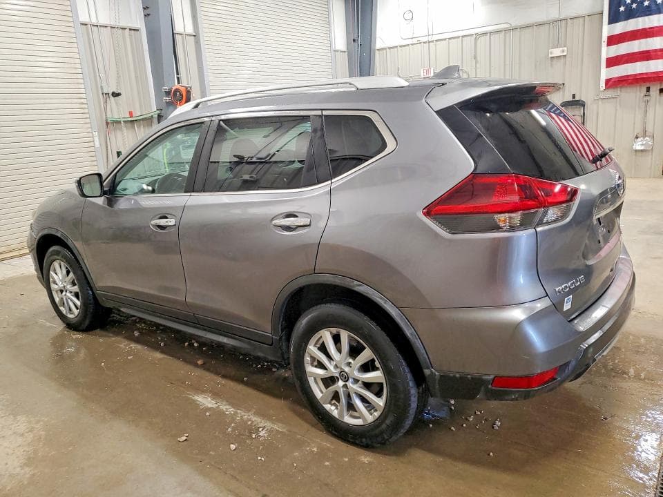 2018 NISSAN ROGUE SV 4