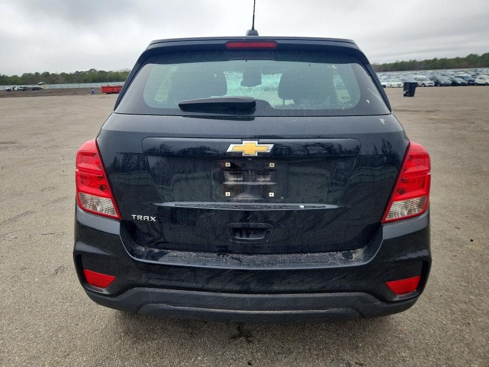 2019 CHEVROLET TRAX LS 6
