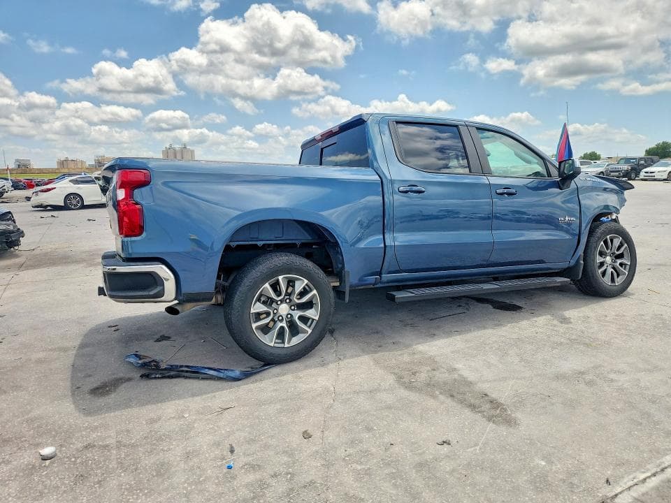 2024 CHEVROLET SILVERADO C1500 LT 3