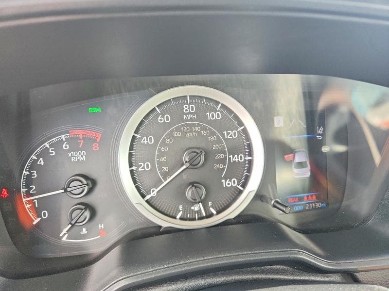 2020 TOYOTA COROLLA LE 9