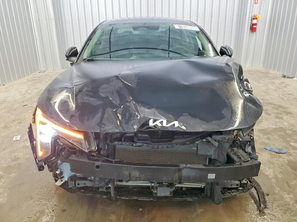 2025 KIA K4 LXS 5