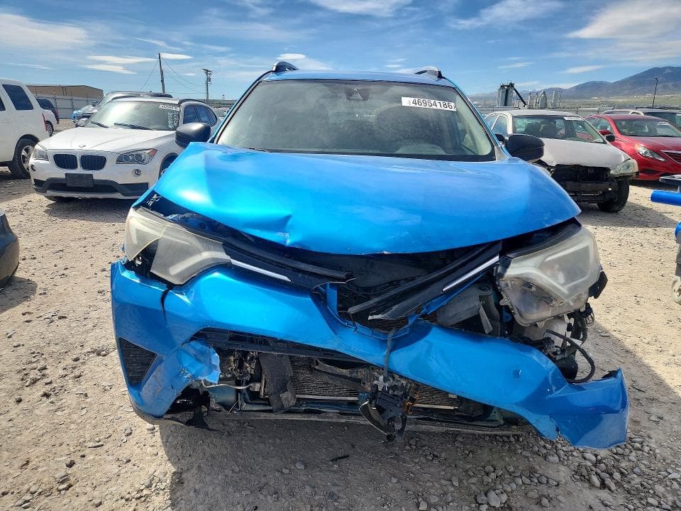 2017 TOYOTA RAV4 LE 5