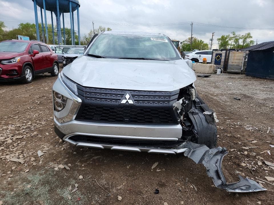2024 MITSUBISHI ECLIPSE CROSS SE 5
