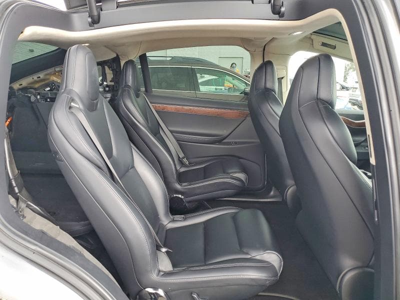2018 TESLA MODEL X 10