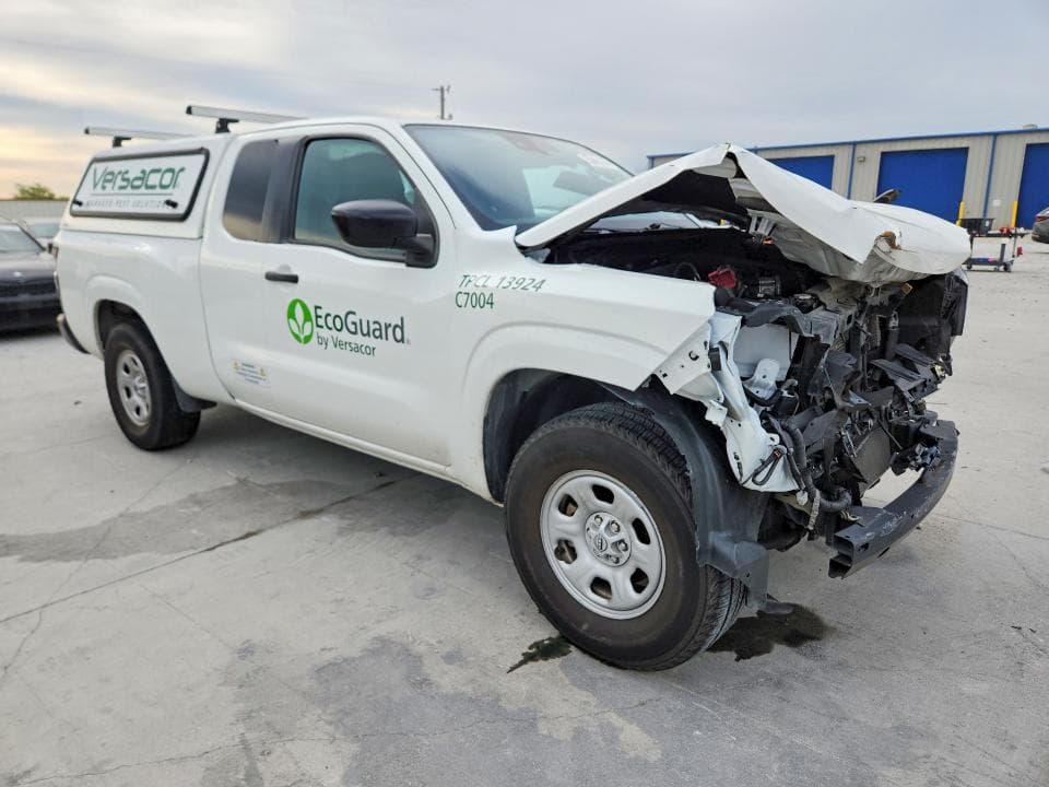 2022 NISSAN FRONTIER S 4