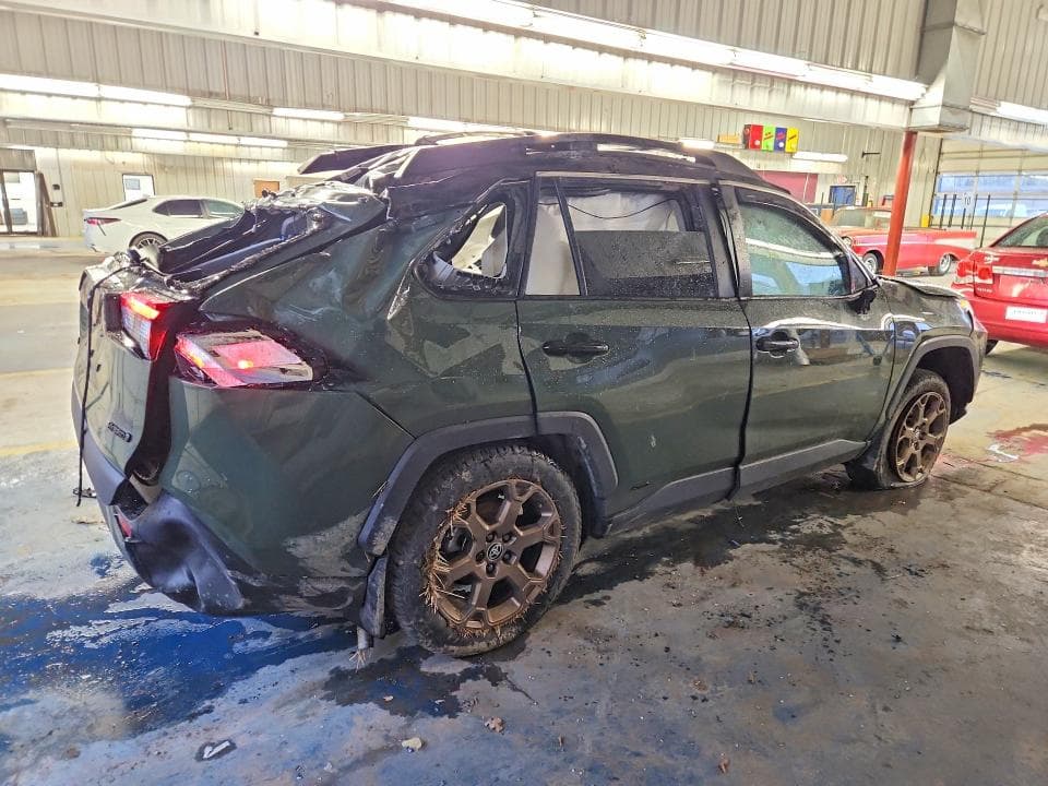 2024 TOYOTA RAV4 HYBRID WOODLAND EDITION 3