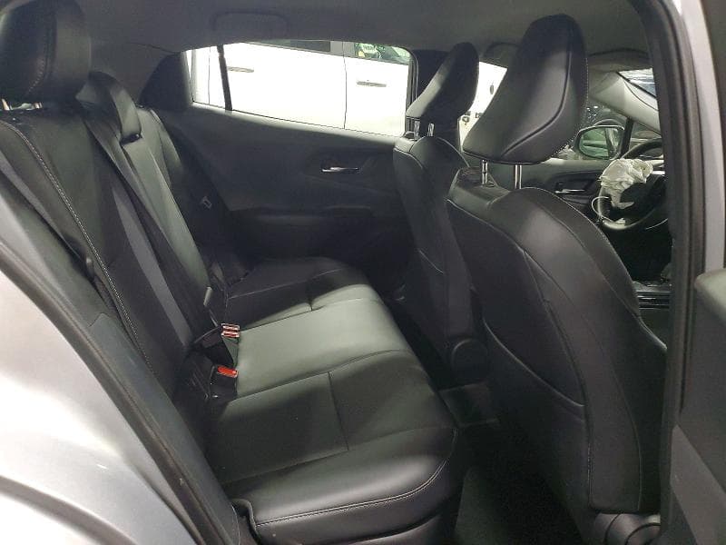 2025 TOYOTA PRIUS XLE 10
