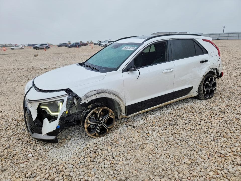 2023 KIA NIRO