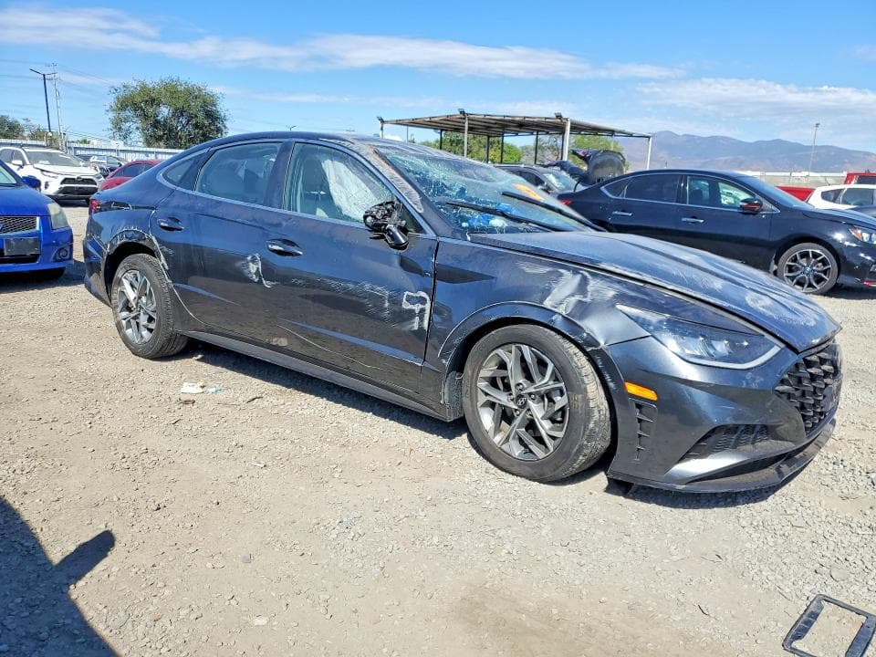 2023 HYUNDAI SONATA SEL 4