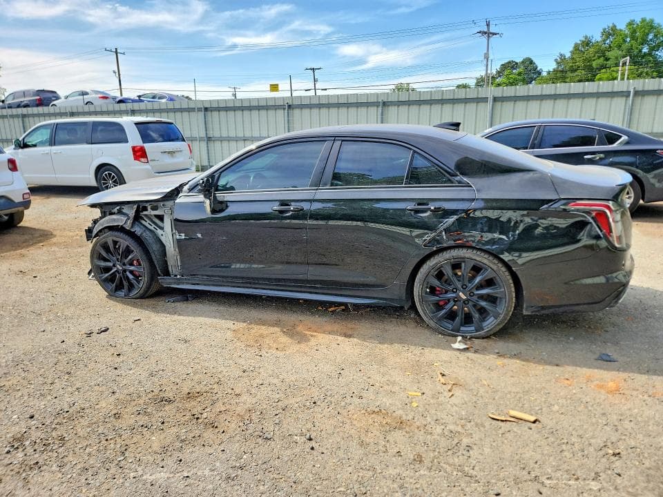 2021 CADILLAC CT4 3