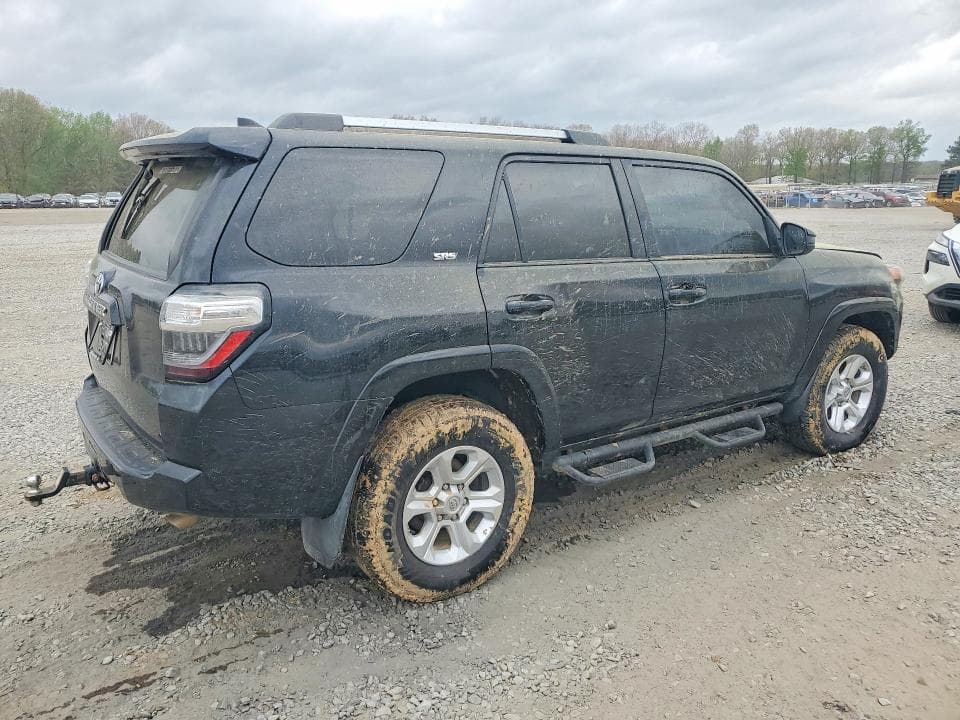 2020 TOYOTA 4RUNNER SR5 5