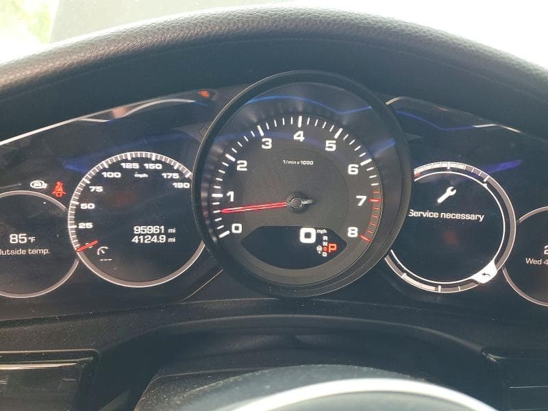 2018 PORSCHE PANAMERA 4 9