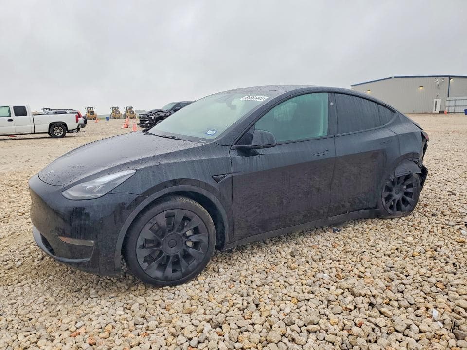 2024 TESLA MODEL Y - 1