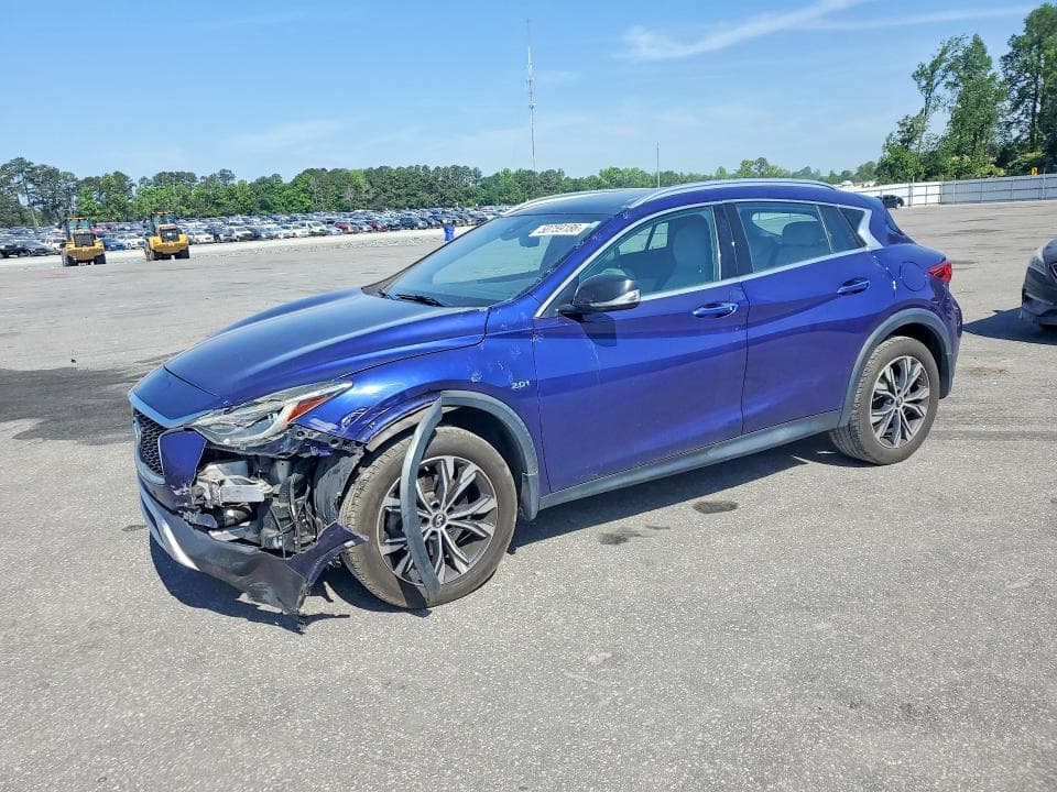 2017 INFINITI QX30 PREMIUM