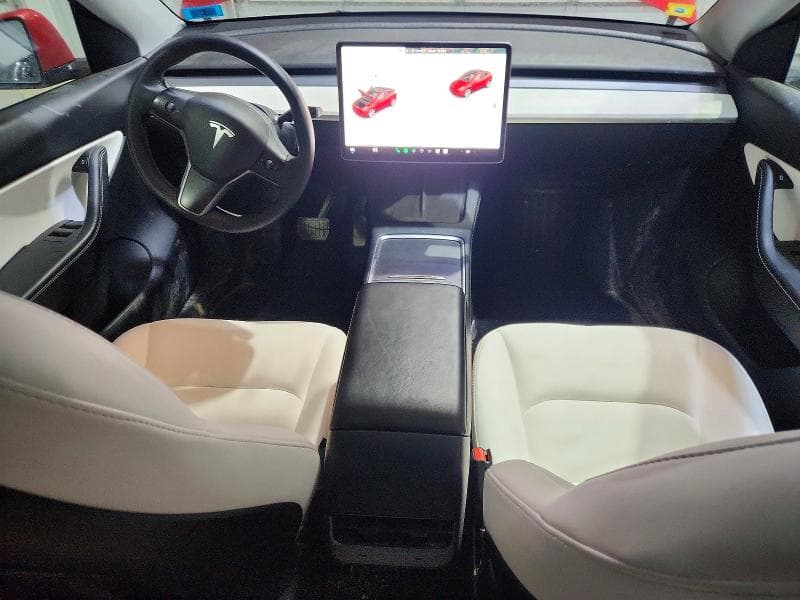 2022 TESLA MODEL Y 8