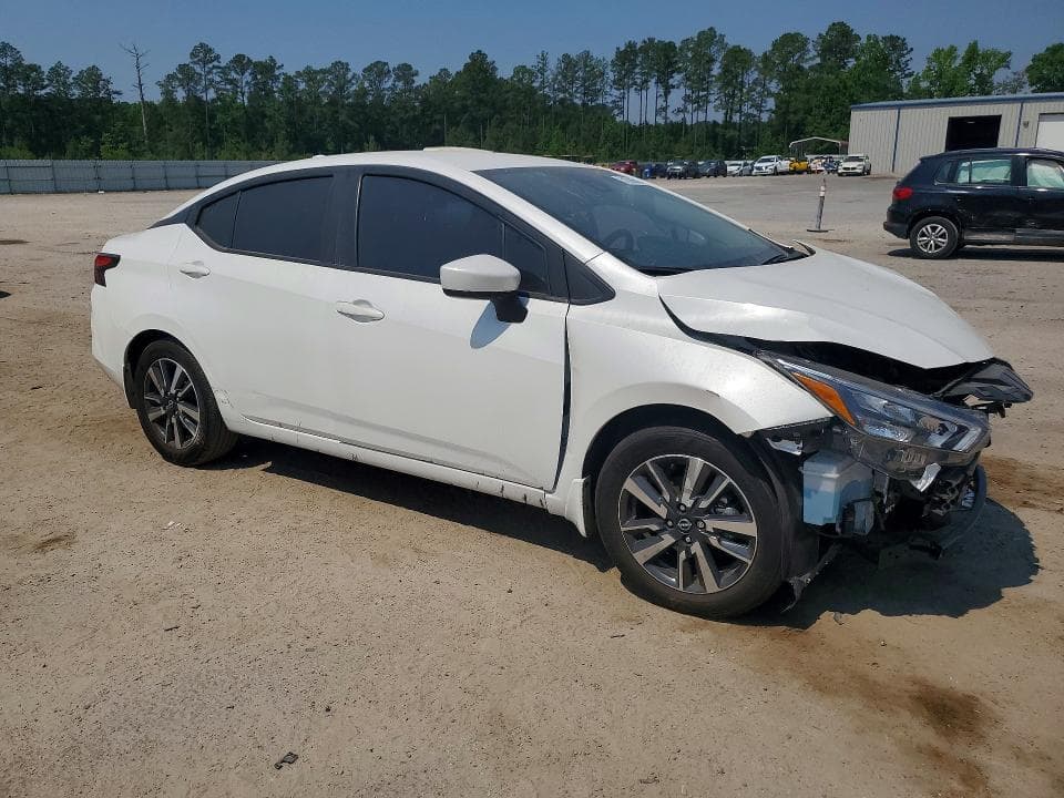2025 NISSAN VERSA SV 4