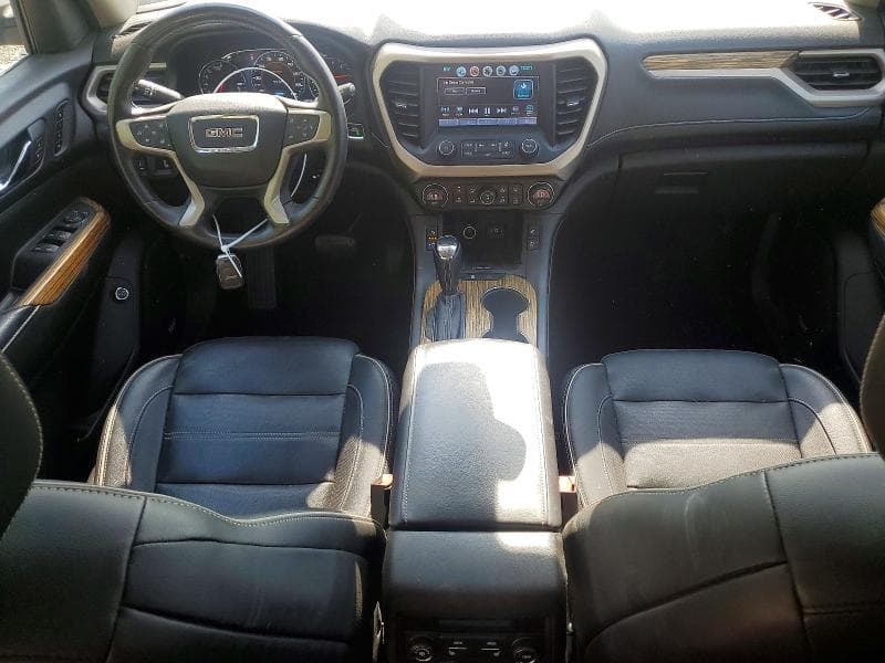 2019 GMC ACADIA DENALI 8