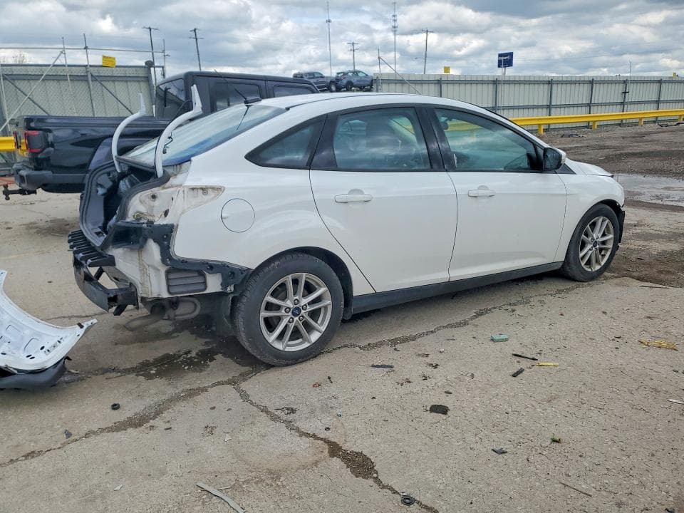 2017 FORD FOCUS SE 3