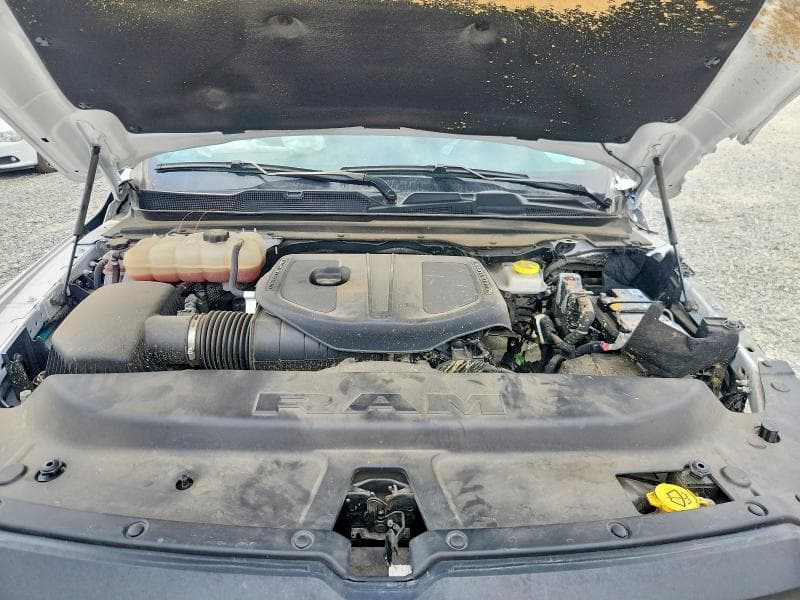 2025 RAM 1500 TRADESMAN 11