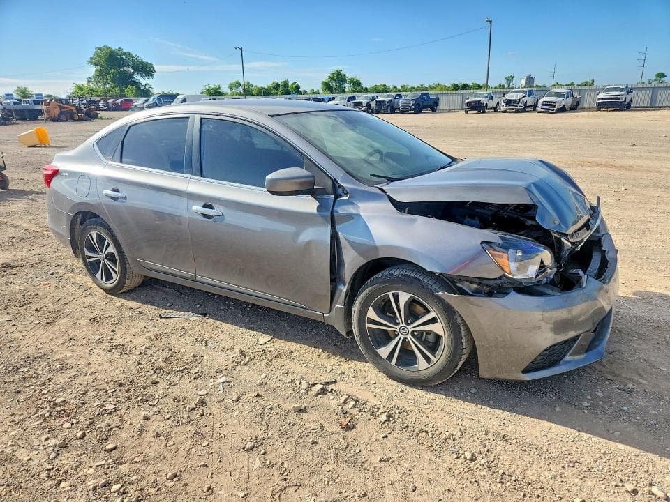 2017 NISSAN SENTRA S 4