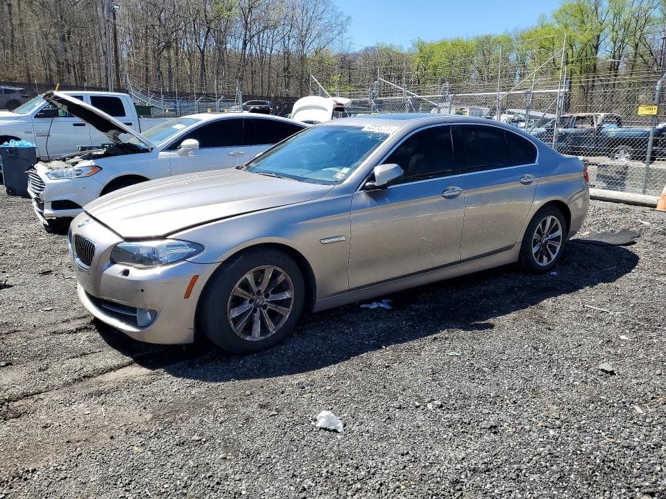 2016 BMW 528 XI - 1