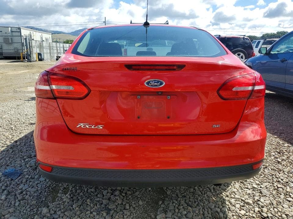 2017 FORD FOCUS SE 6