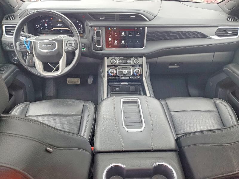 2022 GMC YUKON DENALI 8
