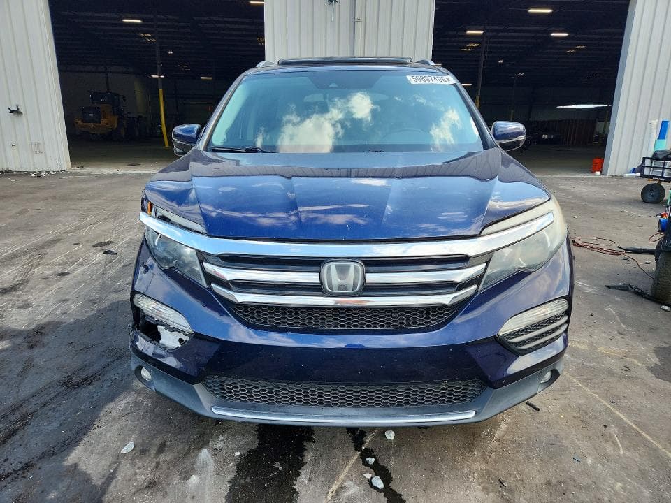 2017 HONDA PILOT TOURING 5