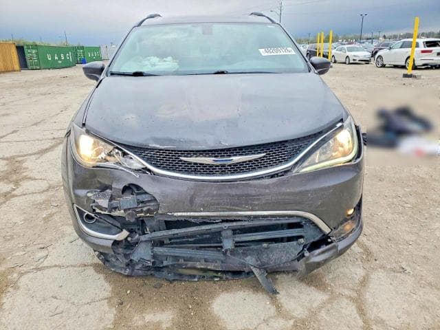 2017 CHRYSLER PACIFICA TOURING L 5