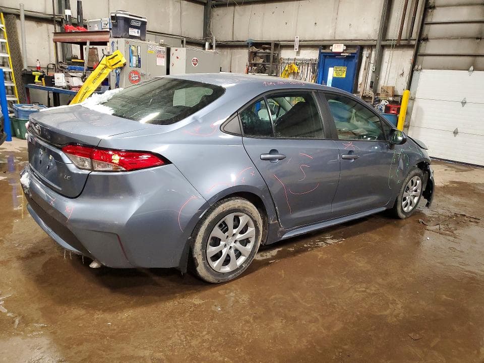 2022 TOYOTA COROLLA LE 3